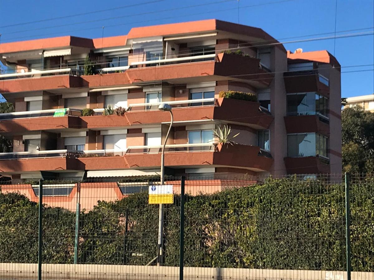 Magnifique Appartement Pied Dans L'Eau Cannes Ngoại thất bức ảnh